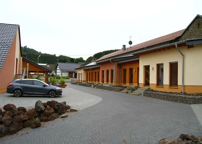 Bistro Im Ring Bed & Breakfast Quiddelbach